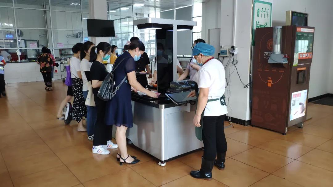广东省妇幼保健院食堂采用朴食科技旗下双通道AI识别结算台